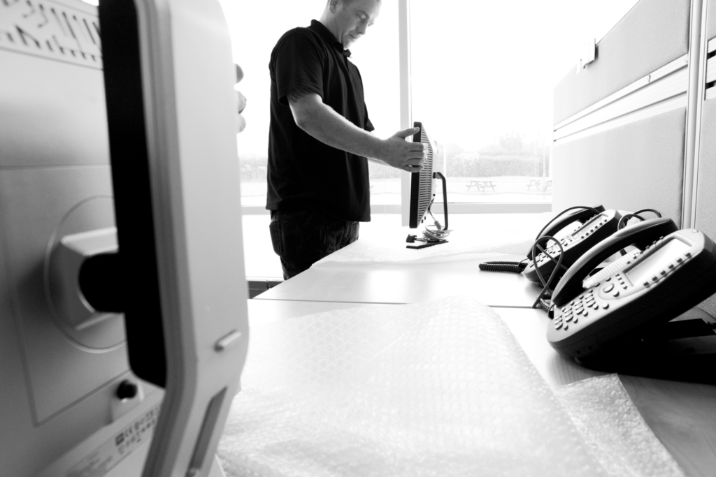 active uk dell move 3826 Motability