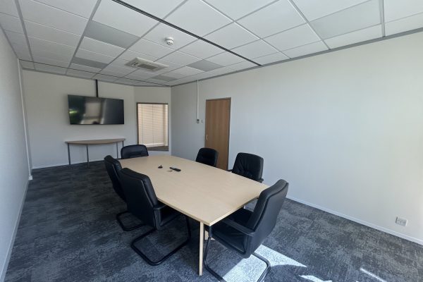 20250516_103221658_iOS